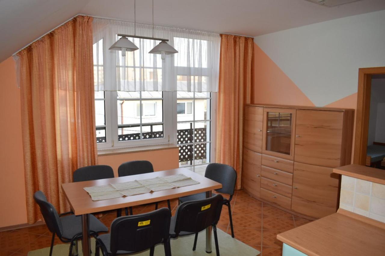 Comenius Apartments - Apartmany Na Rohu Свидник Экстерьер фото