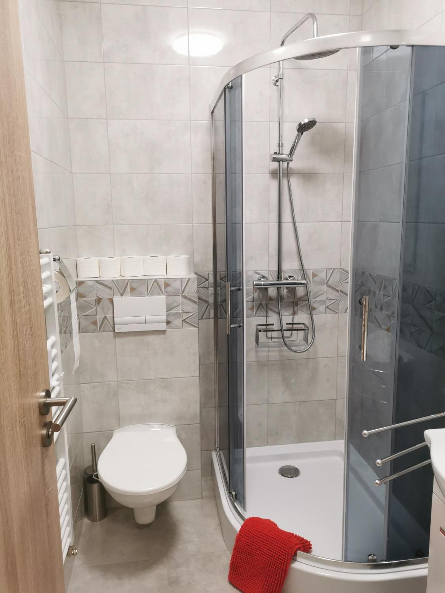 Comenius Apartments - Apartmany Na Rohu Свидник Номер фото
